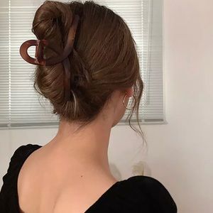 Korean Style Matte Hair Shark Claw Clip Brown